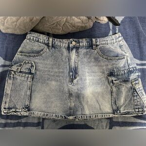 Shein Curve Light Wash Denim Skirt XL